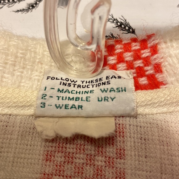 Vintage Child’s Acrylic Coat - Picture 11 of 13